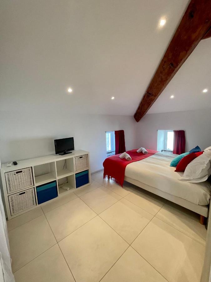 Grand Appartement Style Loft Bord De Mer Propriano  Εξωτερικό φωτογραφία